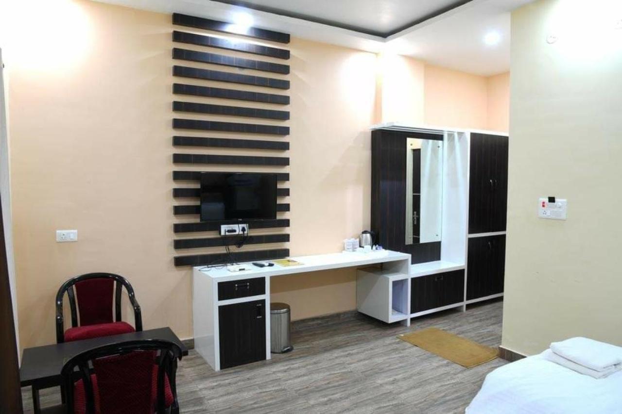 Hotel Mariya International Bodh Gaya Luaran gambar