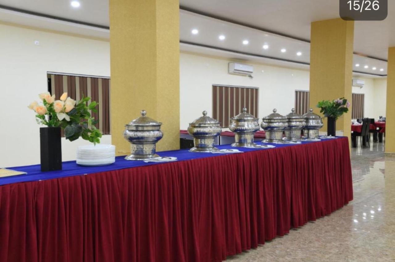 Hotel Mariya International Bodh Gaya Luaran gambar